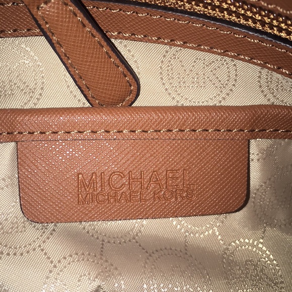 Michael Kors Purse - Picture 2 of 4